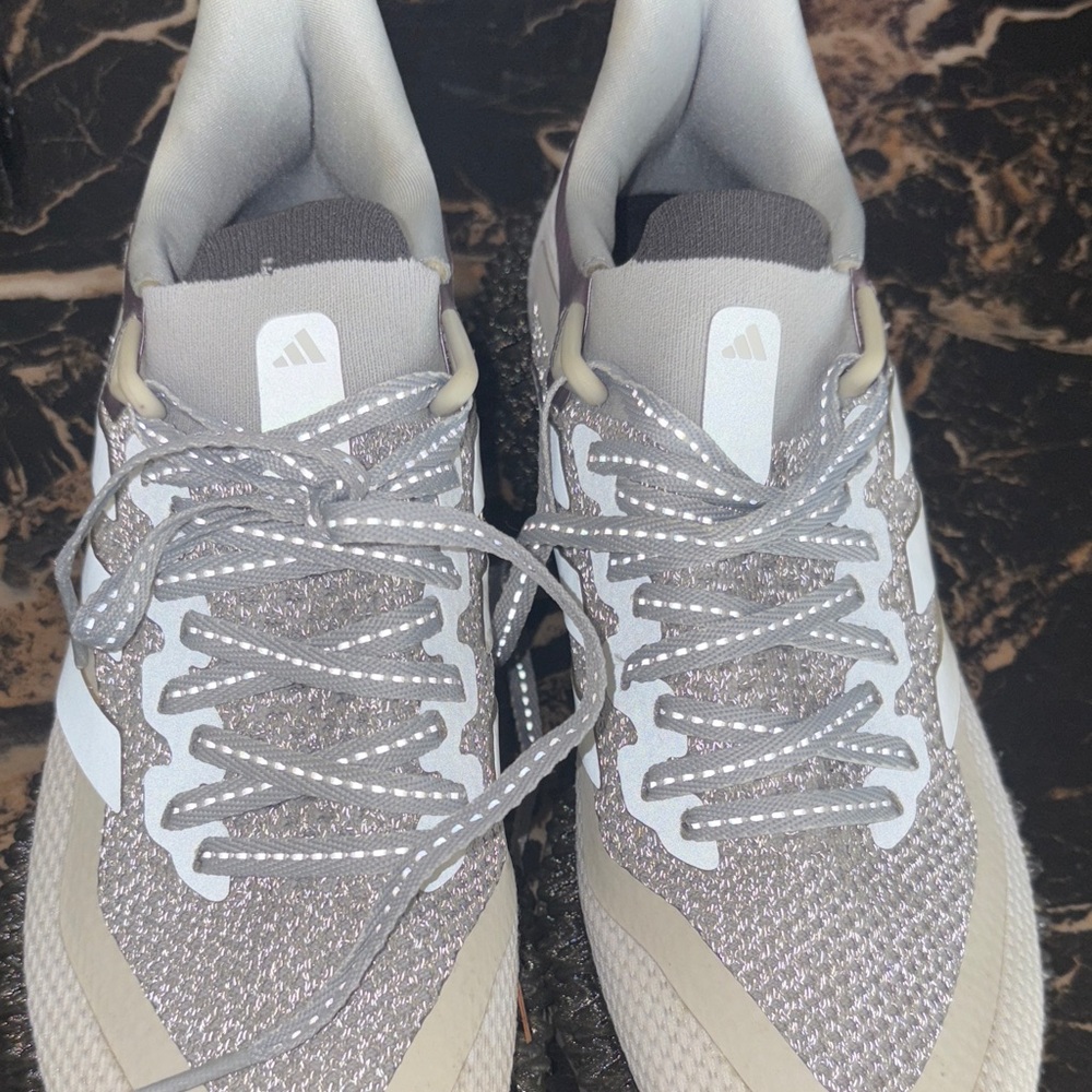 adidas Women's Light Gray and Cream Knit Athletic Sneakers